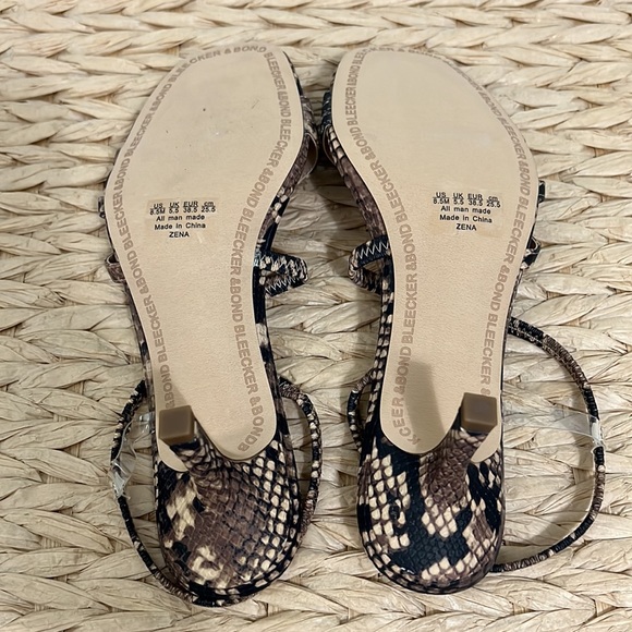 Strappy Snake Print Sandals by BLEECKER & BOND Sz 8.5 NWT - Picture 4 of 7